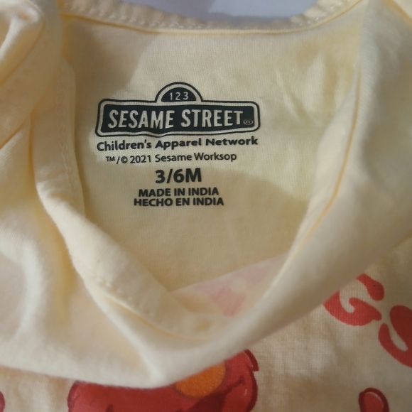 Sesame Street Elmo Yellow Kids One Piece - Picture 5 of 6